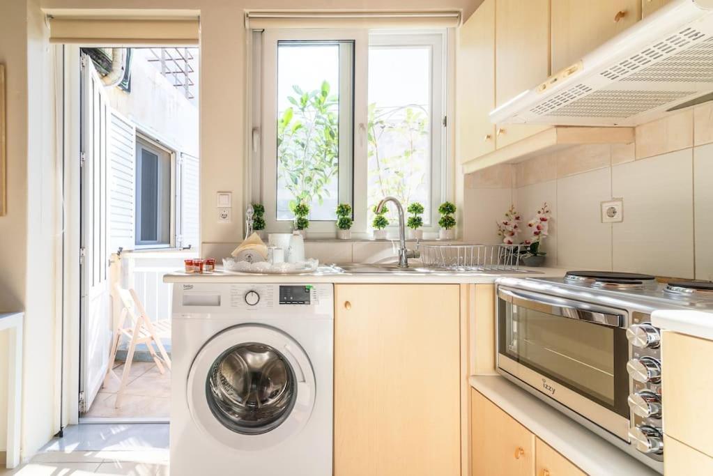 Cozy Apartment In The Heart Of City Center Heraklion  Exterior photo